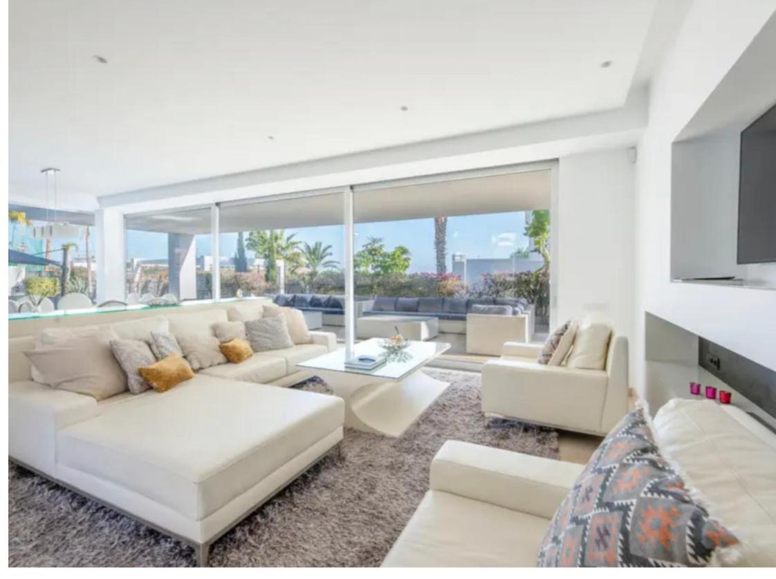 Magnifique Contemporaine Villa *