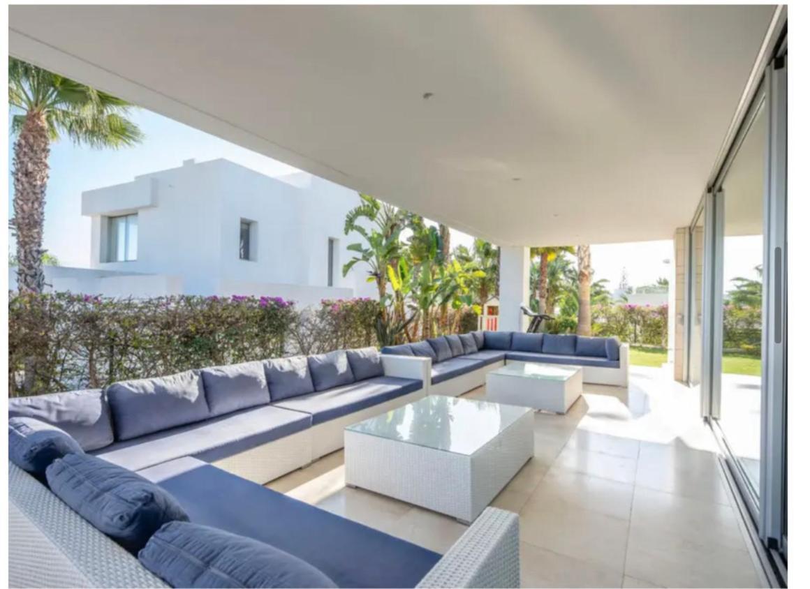 Magnifique Contemporaine *