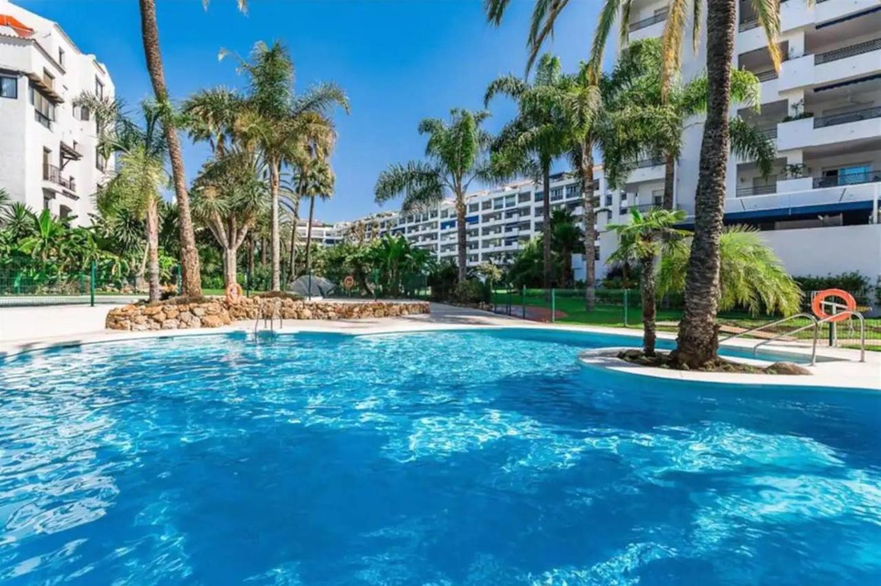 Beautiful 2 Bedrooms In Puerto Banus Apartment *