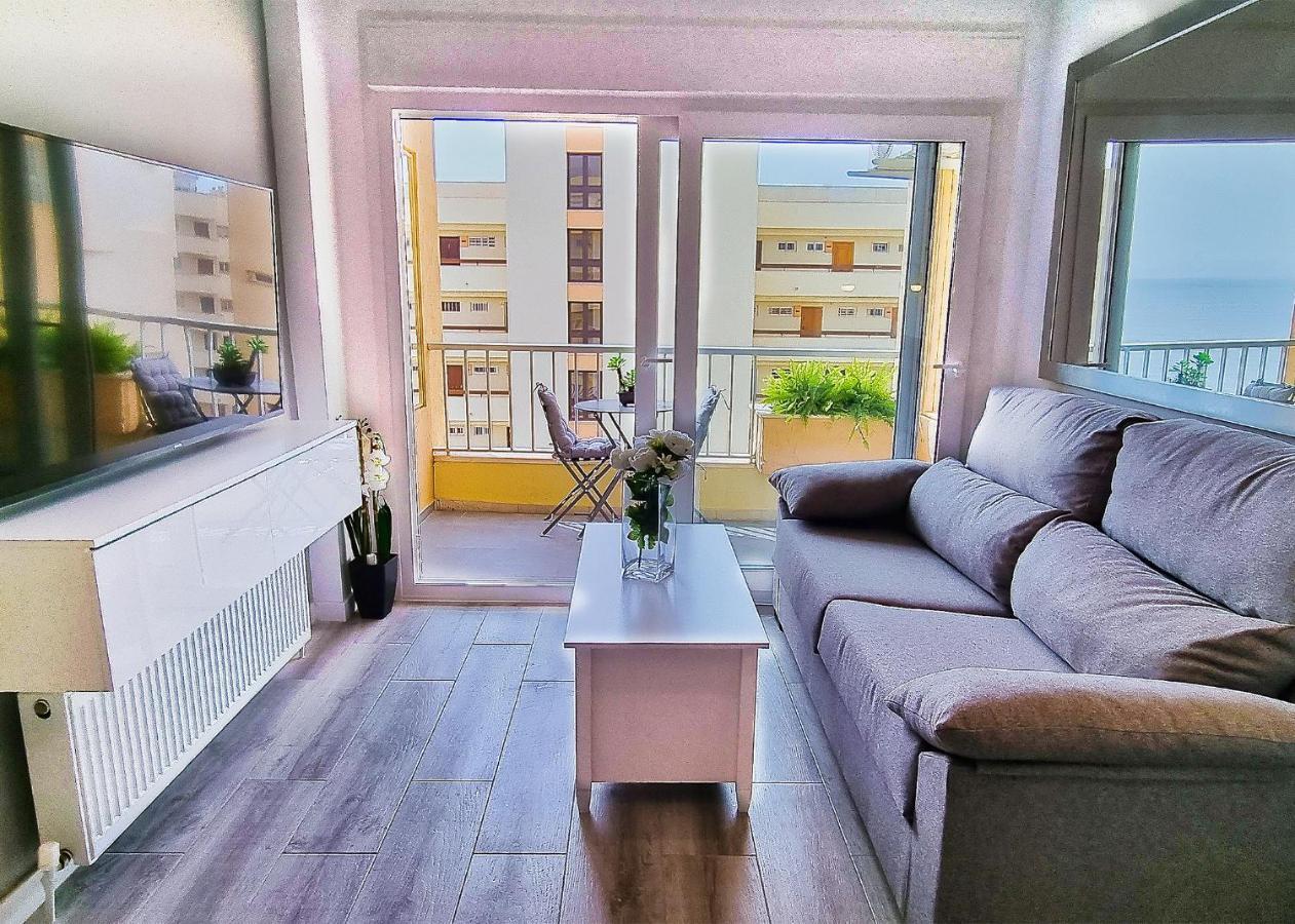 Cibeles 904. Moderm With Sea Views In Centre. *