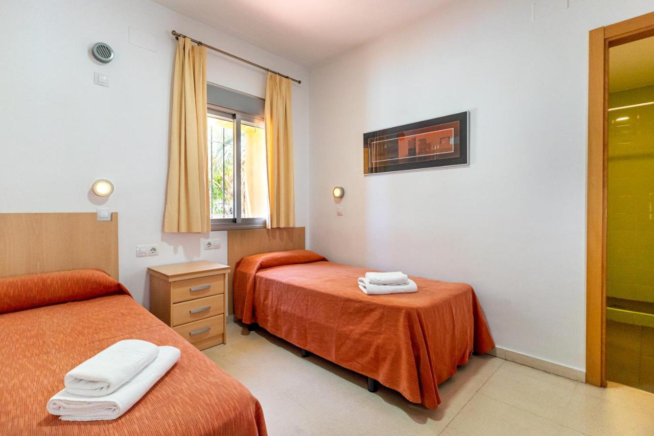 Inturjoven Hostel *