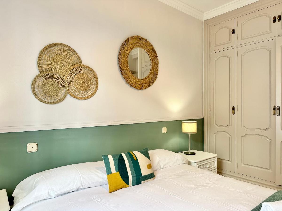 Apartment Old Town-300m From The