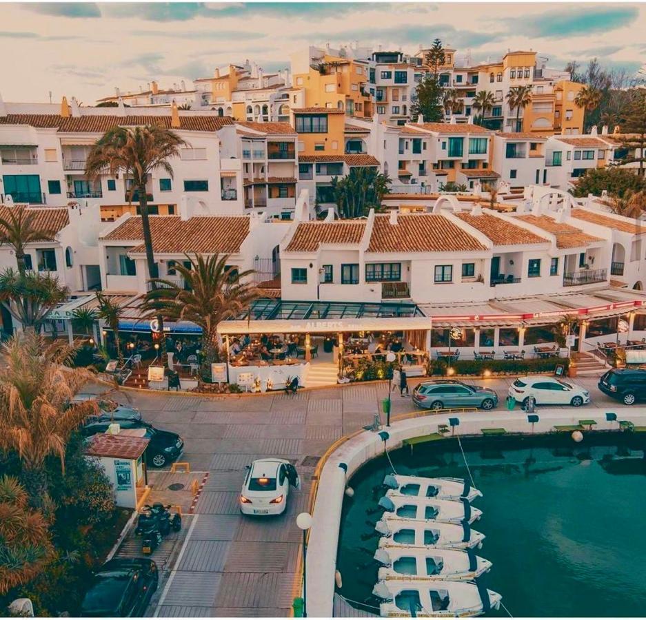 Fascinante Hogar En Cabo Pino En Marbella
