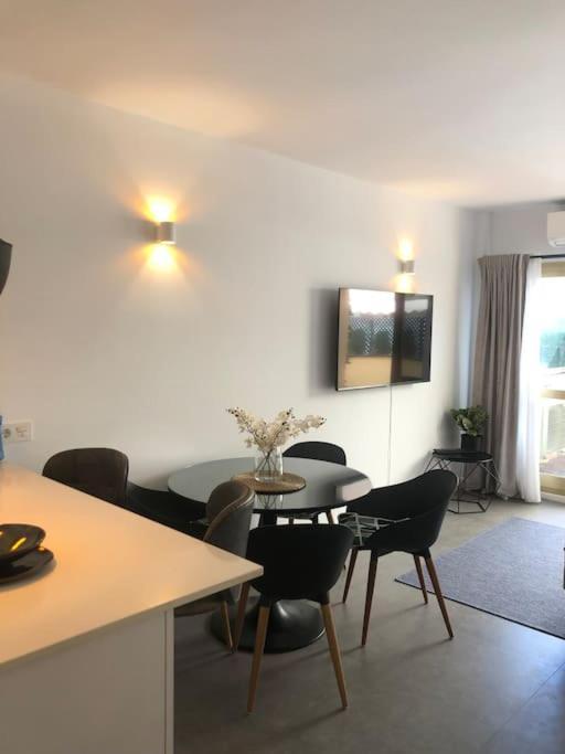 Modern Beachside Apartment Marbella