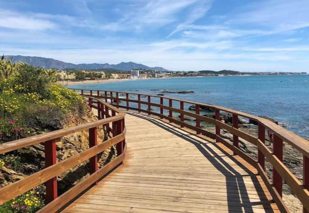 Apartment Precioso Estudio Con Piscina A 200m Del Mar