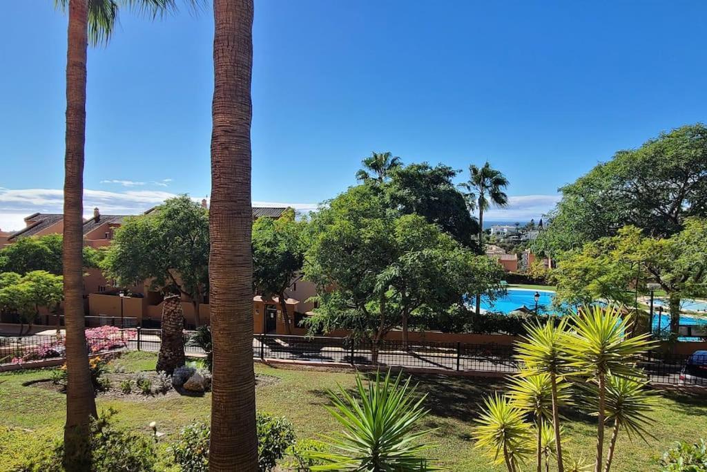 Modern In Elviria, Golf, Fun &