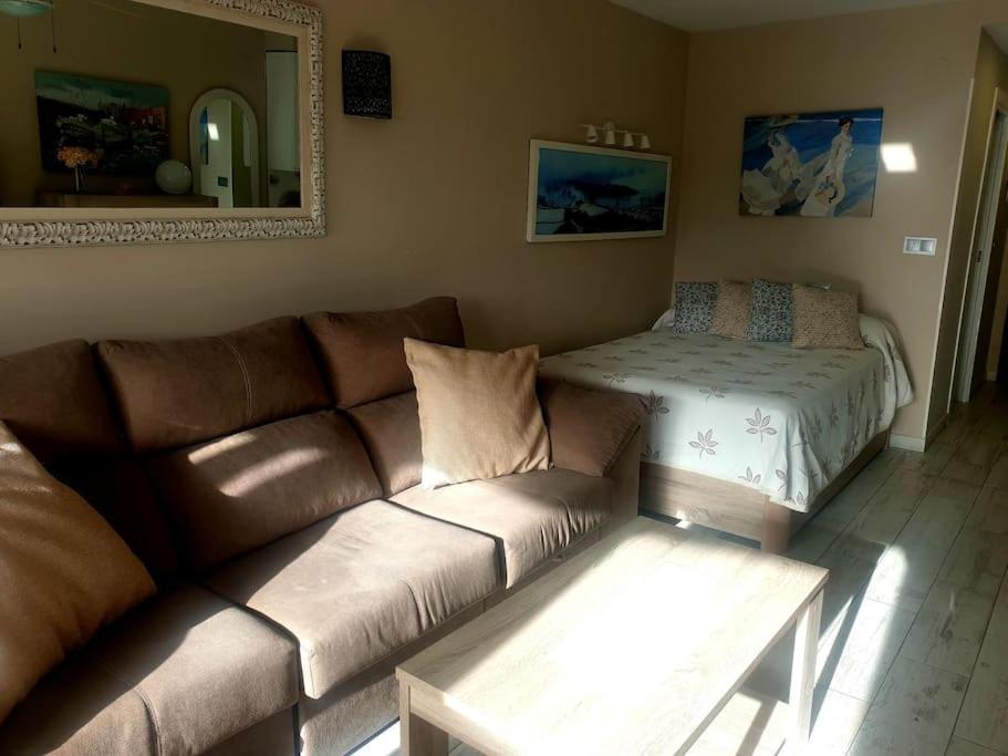 Precioso Estudio Con Piscina A 200m Del Mar * Marbella