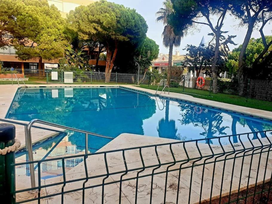 Precioso Estudio Con Piscina A 200m Del Mar Marbella