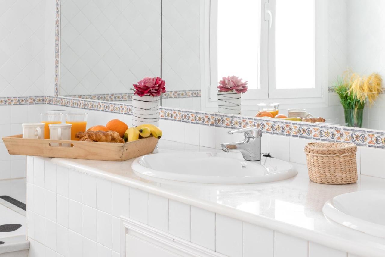 243-fully Renovated-puerto Banus Front Line Penthouse * Marbella