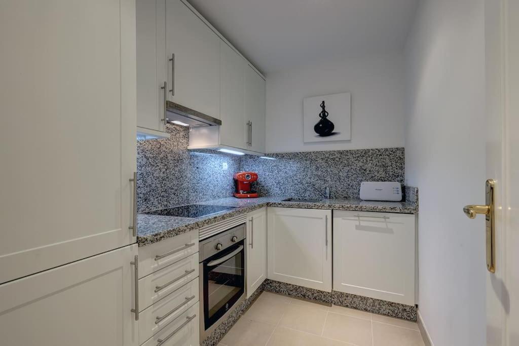 Luxurious 80m² Apartment, Stunning Sea Views - Rio Real Golf, Apartamento *