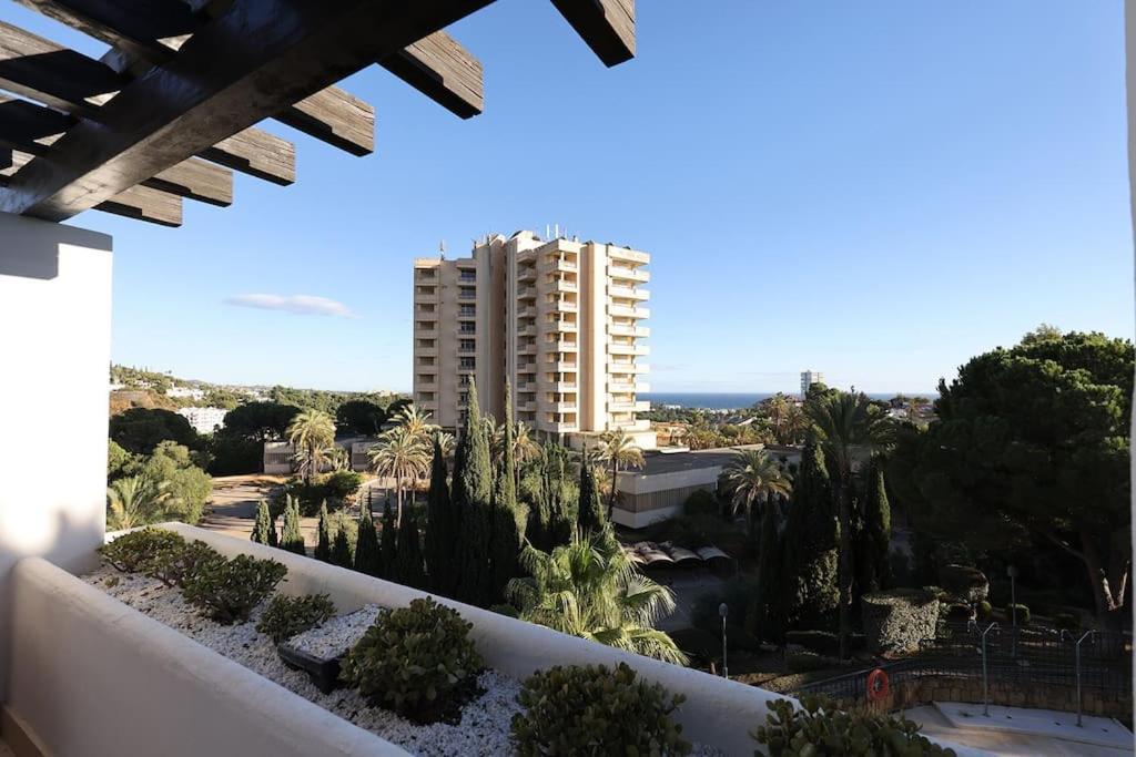 Apartamento Luxurious 80m² Apartment, Stunning Sea Views - Rio Real Golf, Marbella