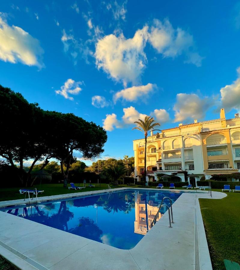 Fascinante Hogar En Cabo Pino En Appartement