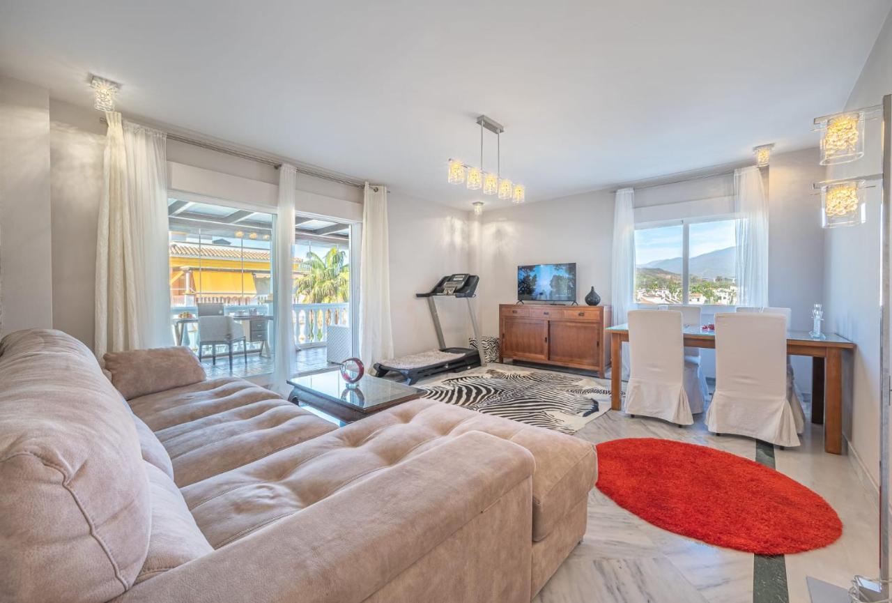 Apartamento In Urb Dama De Noche Puerto Banus *