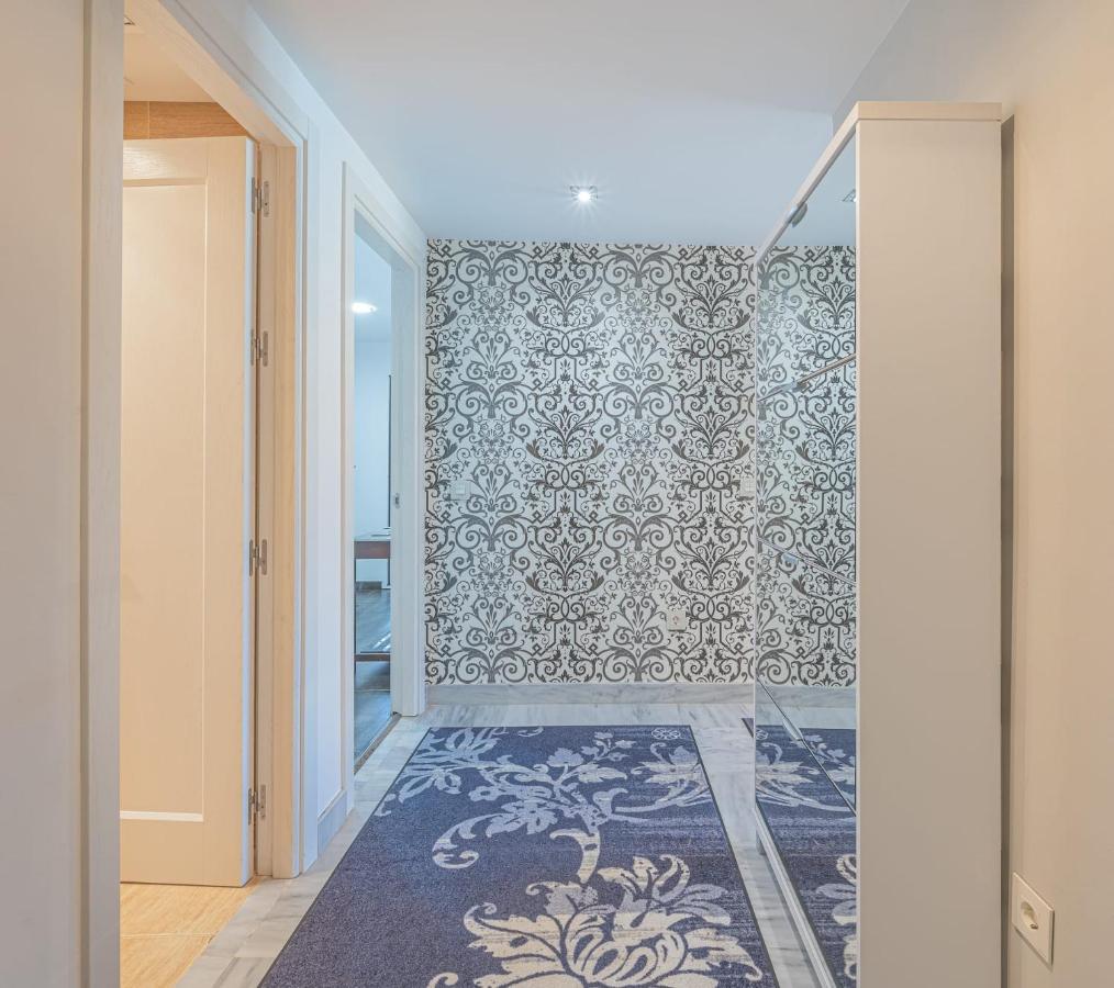 Apartamento In Urb Dama De Noche Puerto Banus Marbella