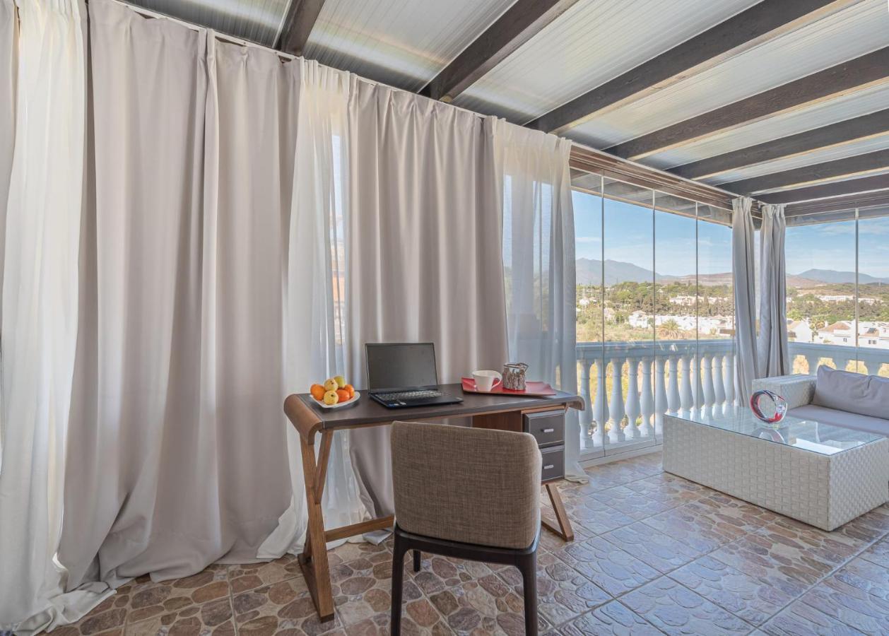 In Urb Dama De Noche Puerto Banus Apartamento