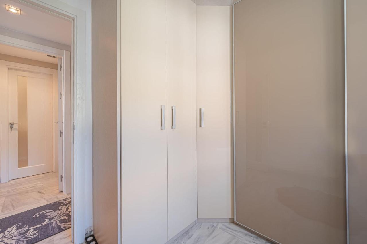 In Urb Dama De Noche Puerto Banus Apartamento
