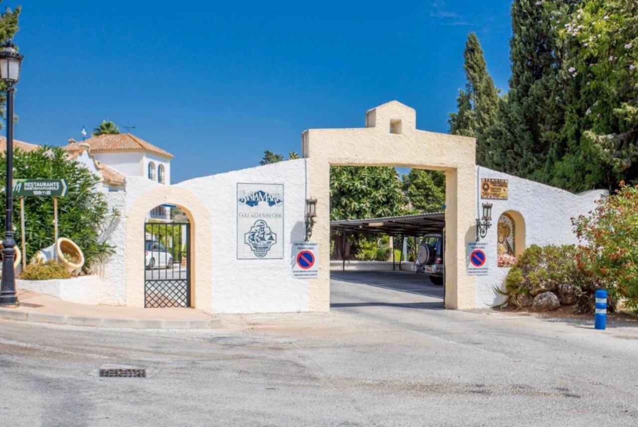 Modern In Elviria, Golf, Fun & Apartamento