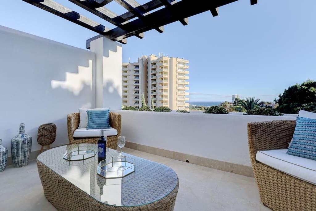 Luxurious 80m² Apartment, Stunning Sea Views - Rio Real Golf, * Marbella