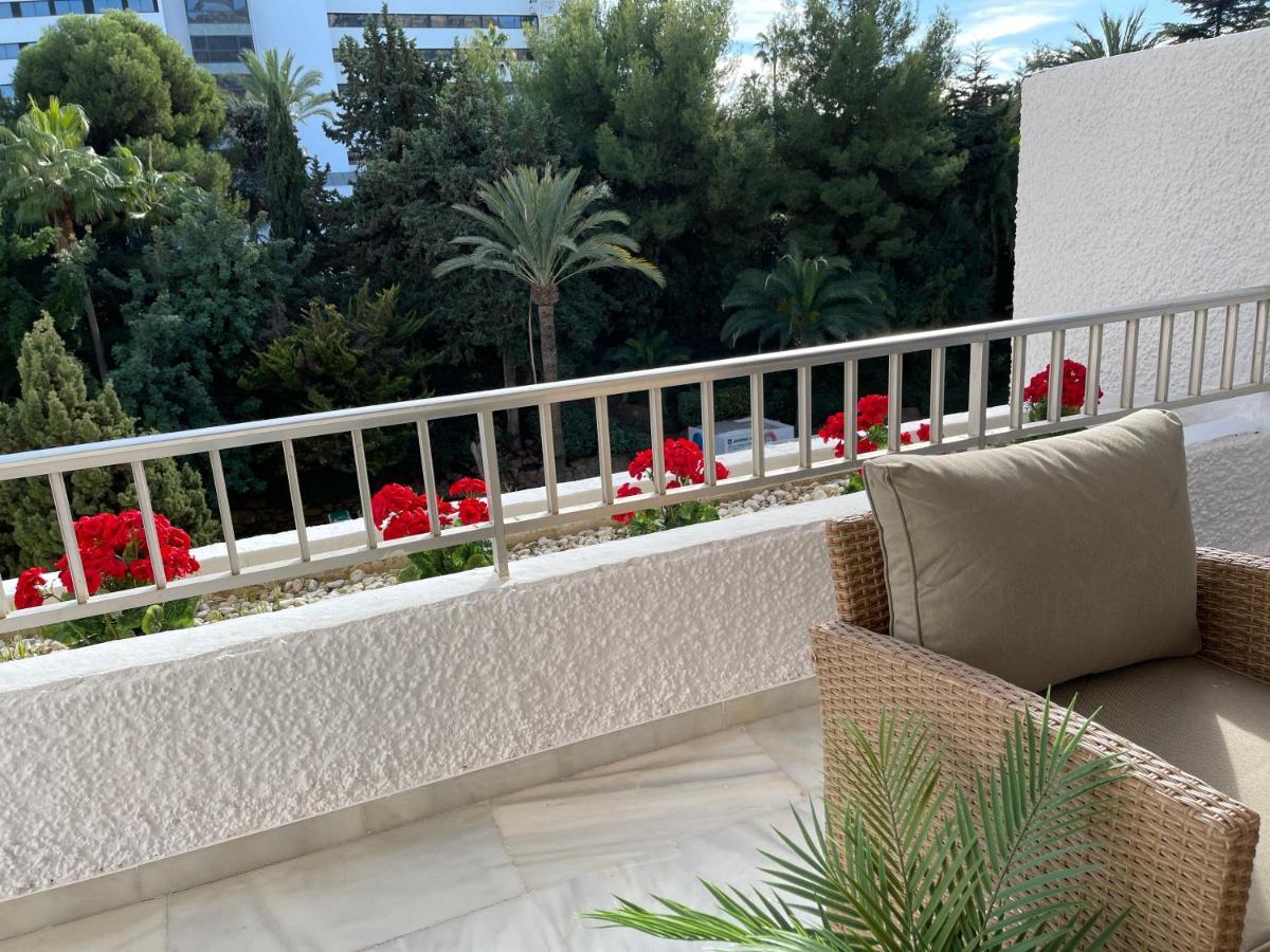 Sunlight 2 Bedrooms Apartment Marbella