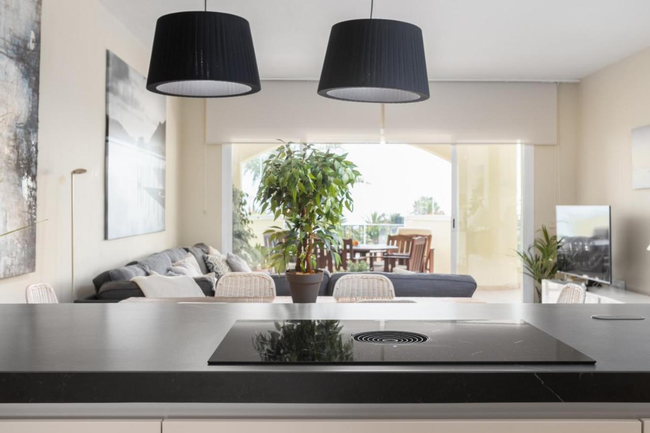 Homeforguest Front Line In Hacienda Playa Apartment *