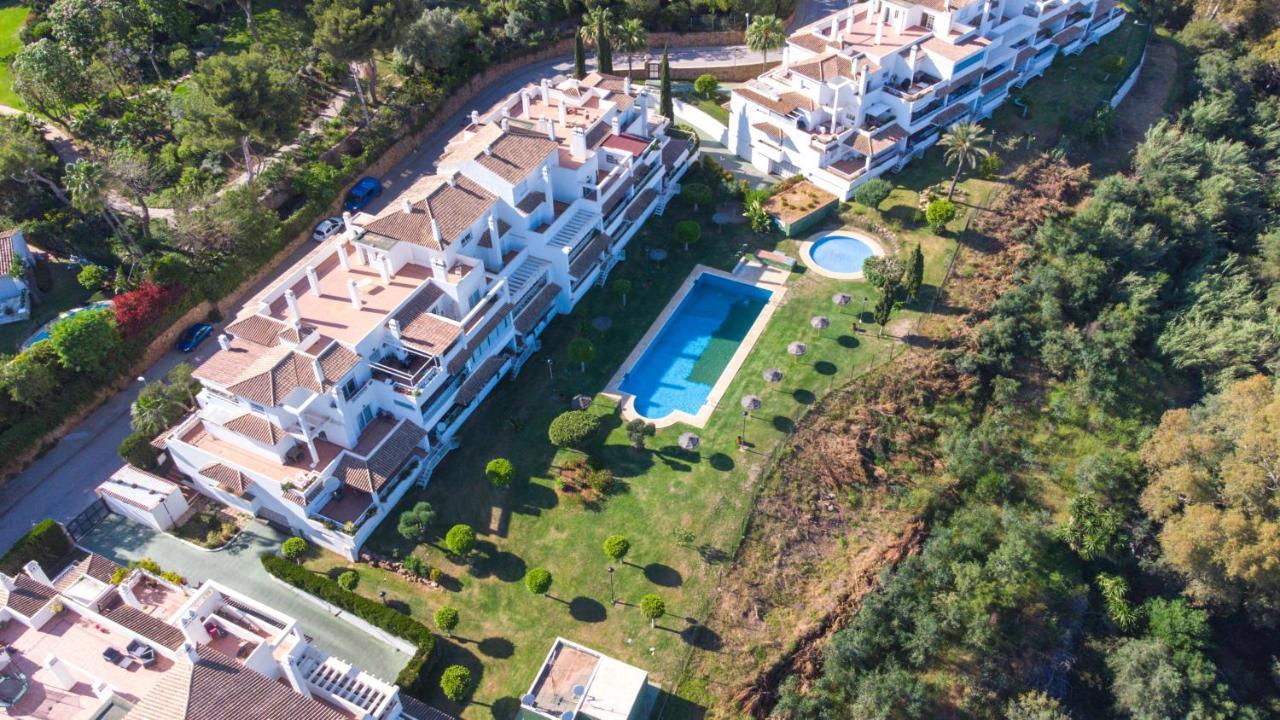 Apartment Atico Familiar Con Terraza Y Bonitas Vistas Al Mar En - Rio Real 282g Marbella