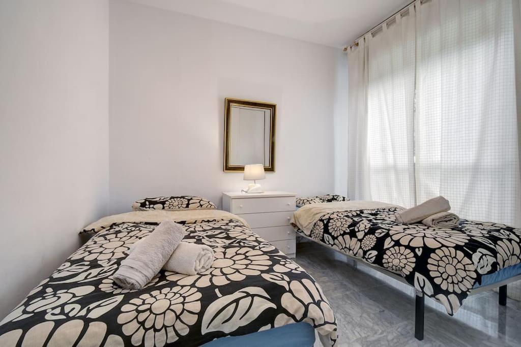 Ground Floor In Apartment Marbella