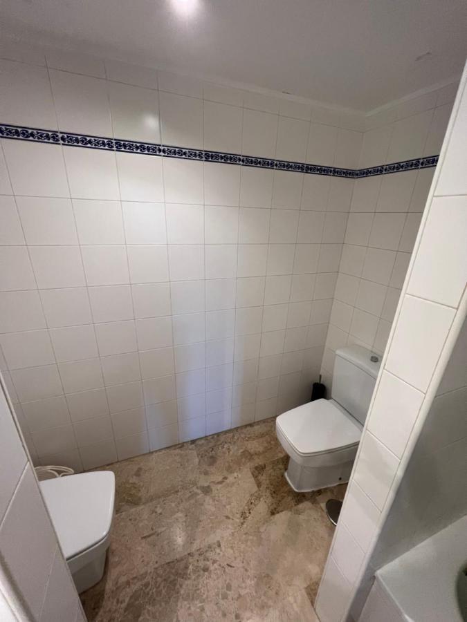 Apartamento Impeccable Large With Immense Terrace And Private Garden Overlooking The Mountain, Featuring 2 Bedrooms And Sleeping Up To 4 Guests Located 100 Meters From Plaza Maestranza