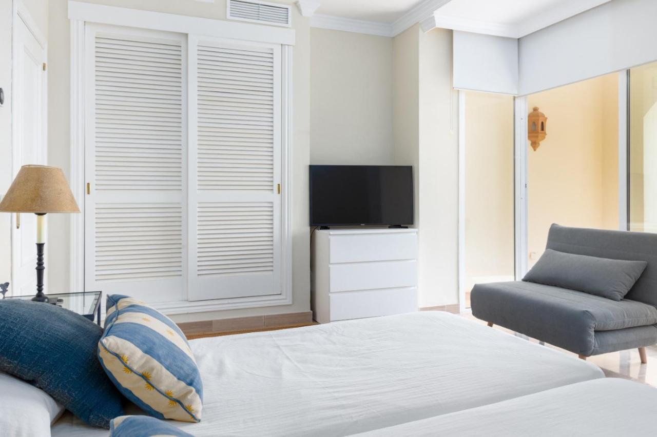 Homeforguest Front Line In Hacienda Playa Apartment *