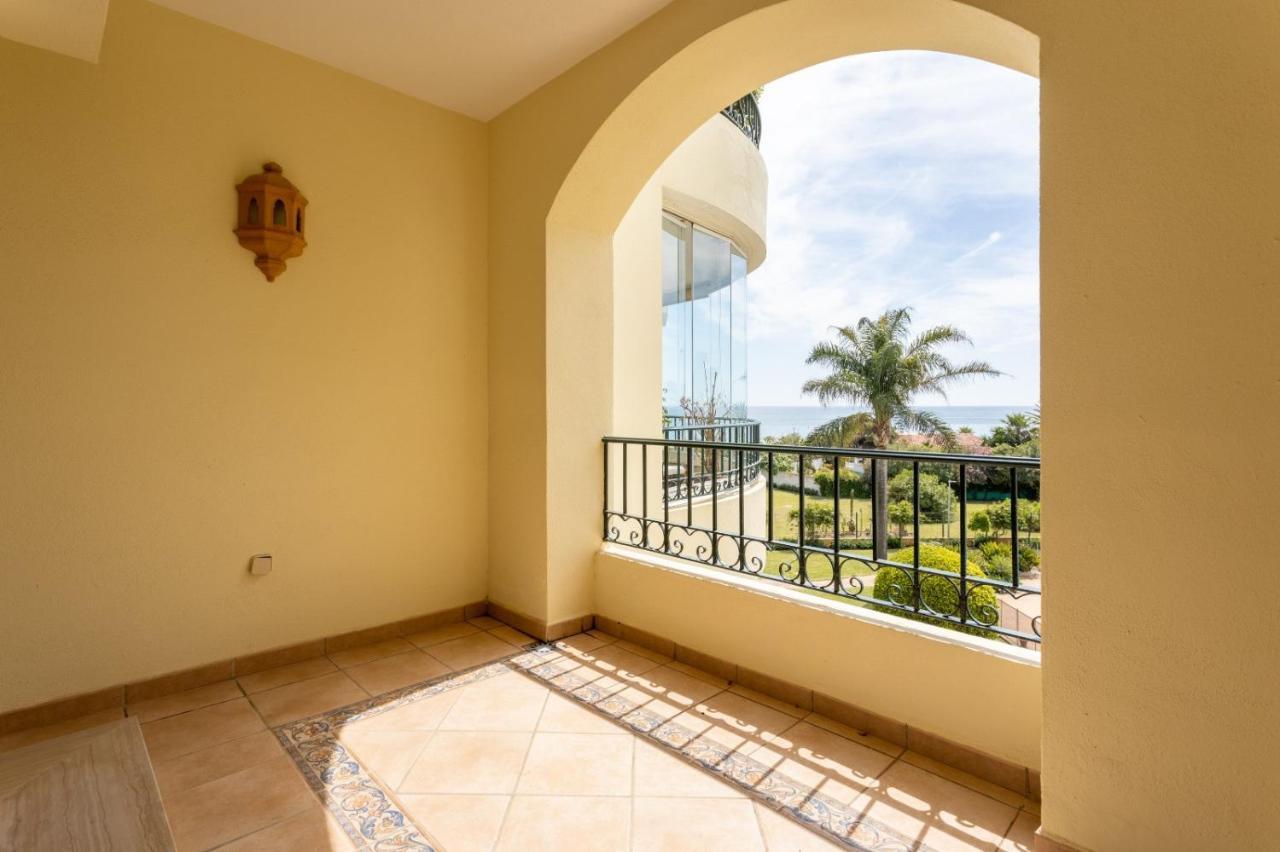 Apartment Homeforguest Front Line In Hacienda Playa Marbella