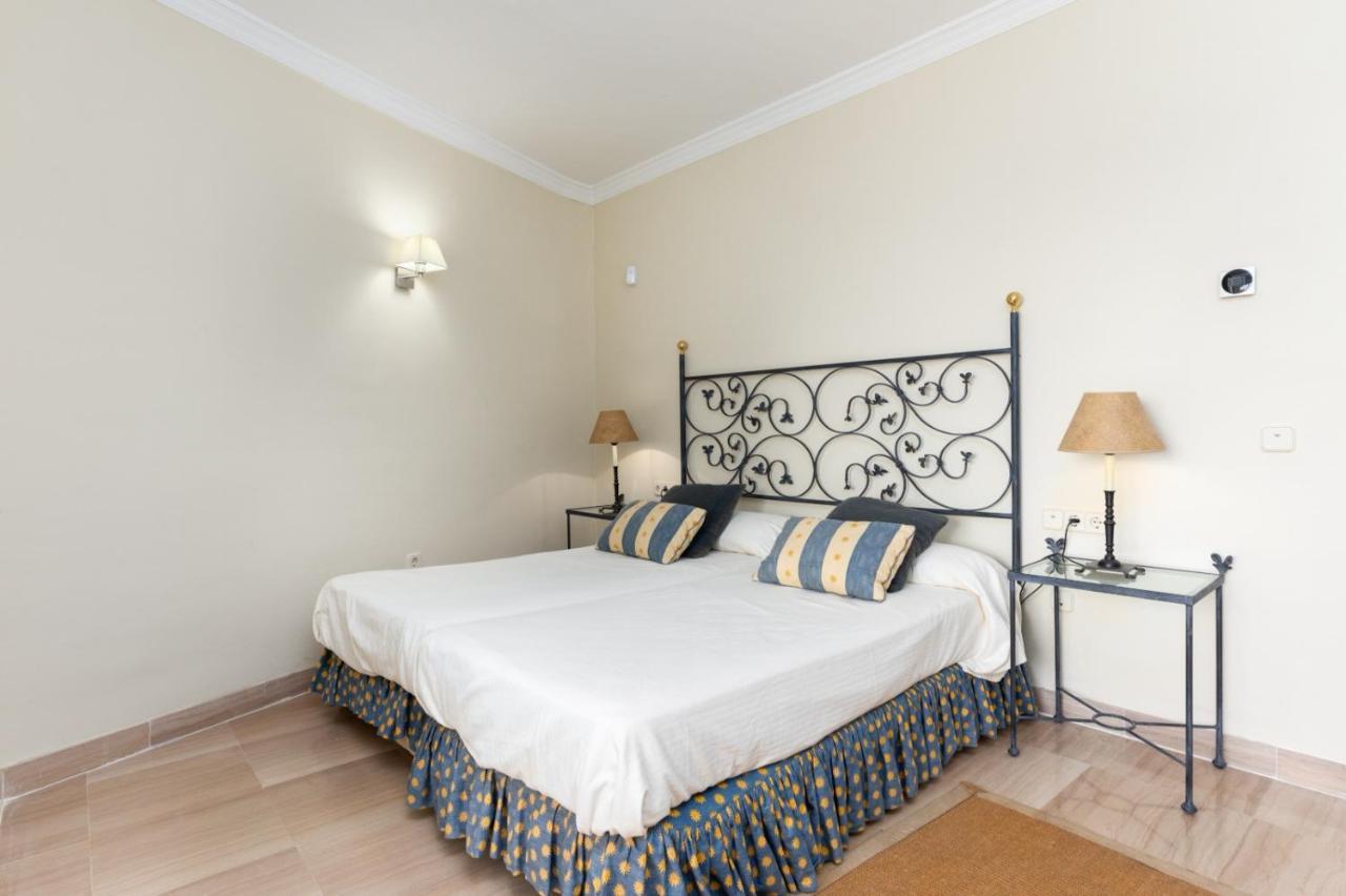 Homeforguest Front Line In Hacienda Playa Apartment Marbella