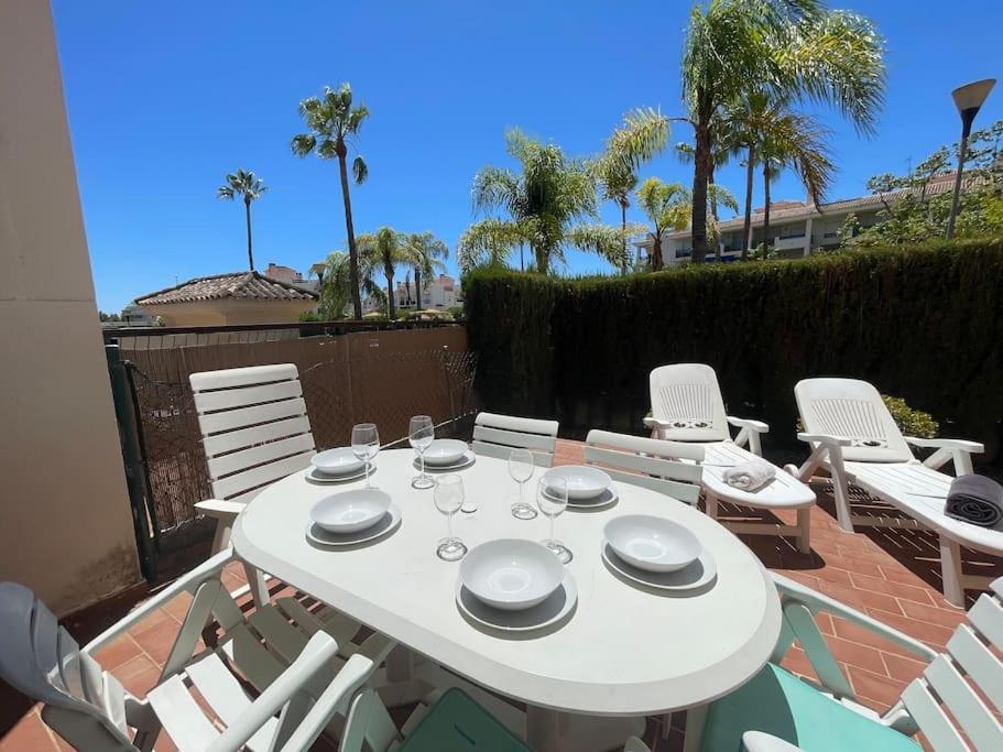 Ground Floor In Apartment Marbella