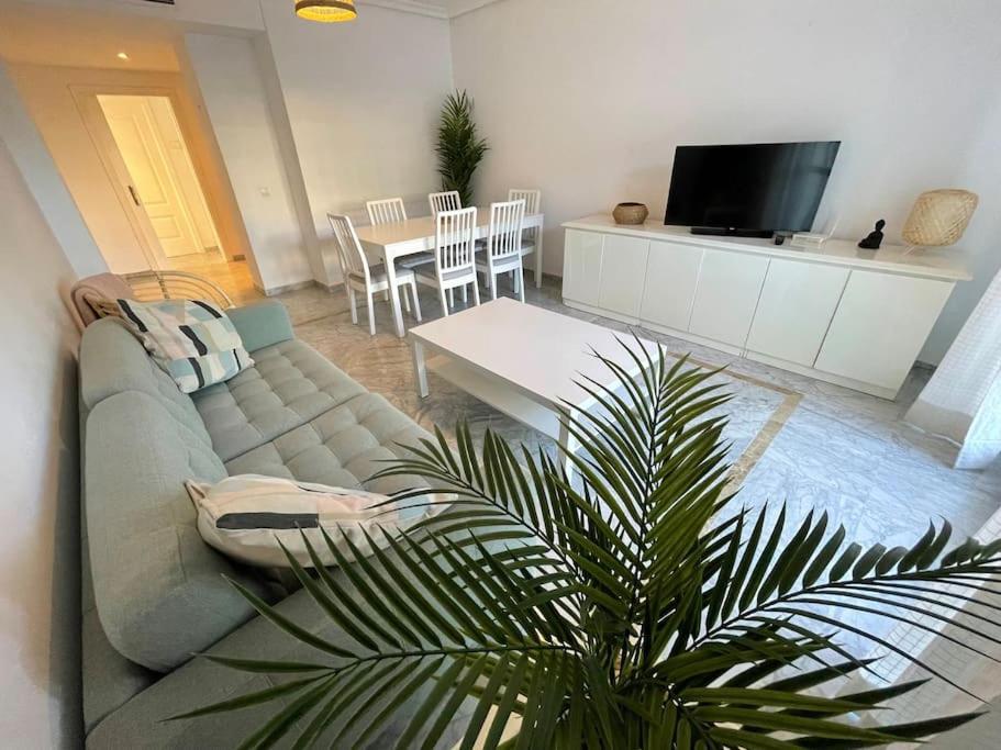 Ground Floor In *