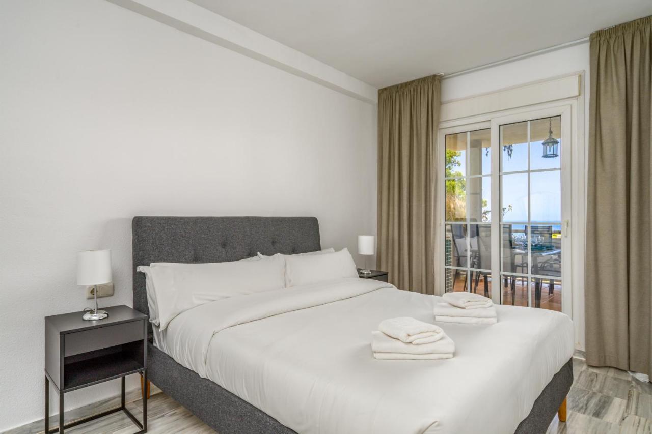 Apartamento Magnificent On First Line Golf Cabopino M5