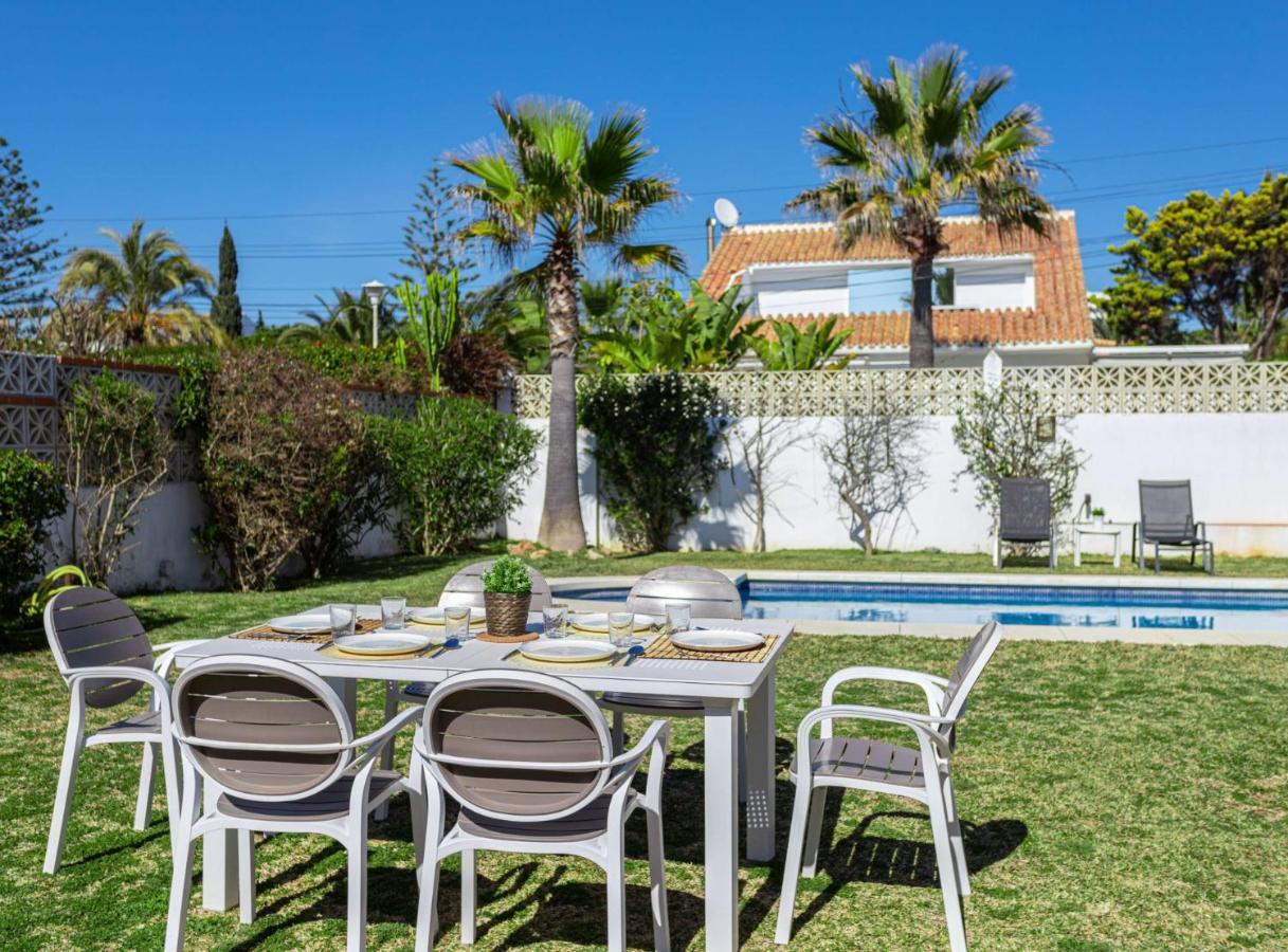 Villa Charming On The Seafront