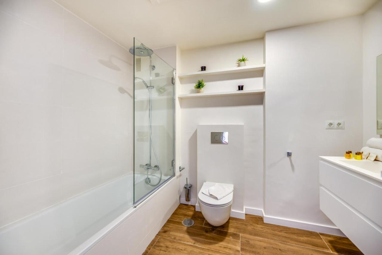 Appartement Vacation I 1 Puerto Banus Sea Front Rental, Renovated