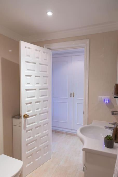 Azahara 1 2b Apartment *