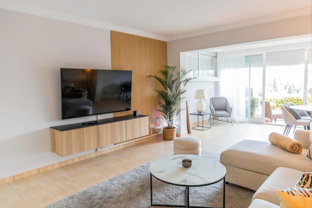 Apartment Azahara 1 2b *