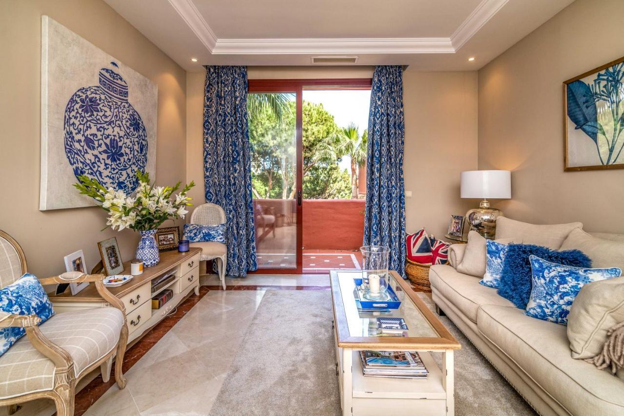 Luxury Spacious Penthouse & Garage 150m To
