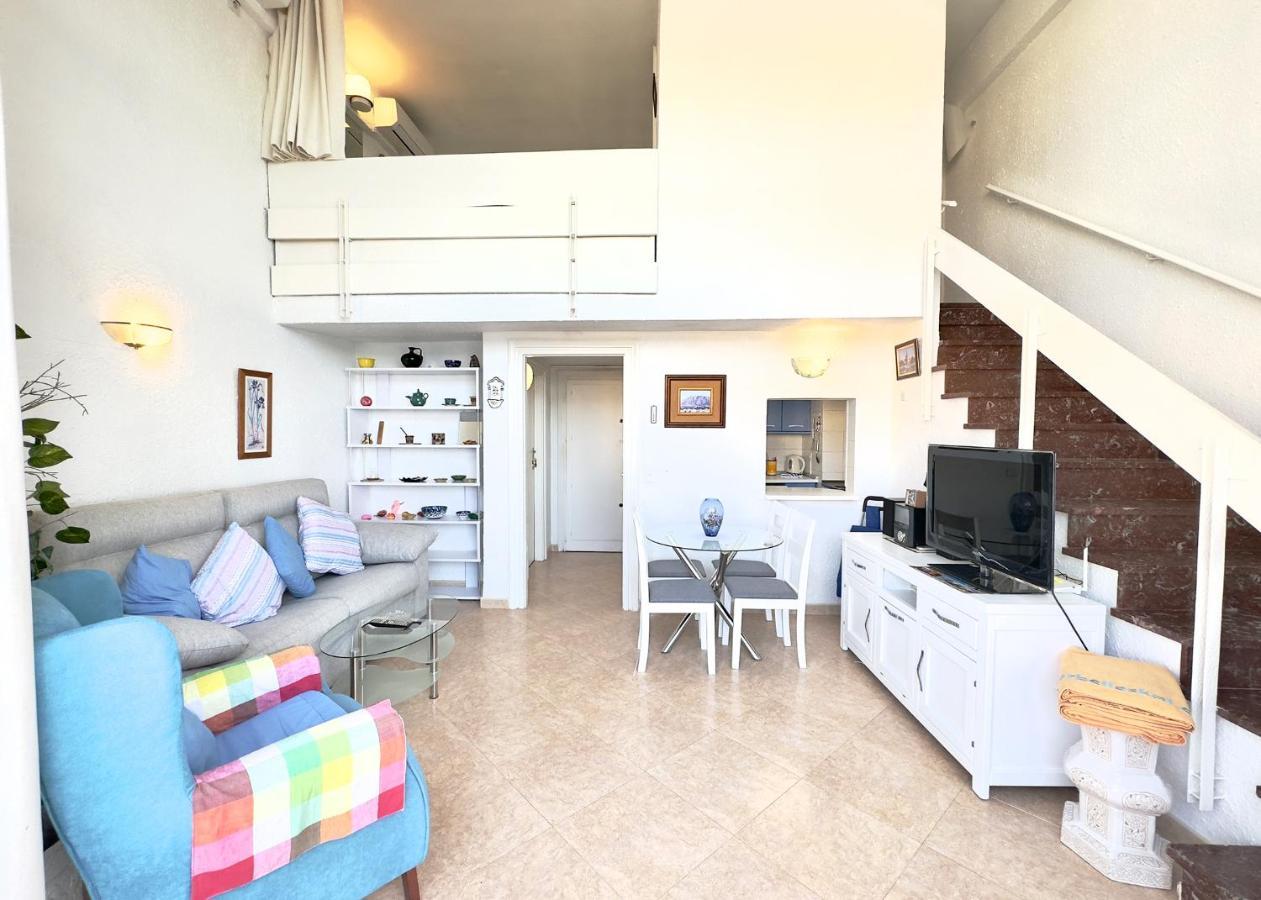 Skol 609 - Duplex 1 Bedroom In Skol With Amazing Sea Views. Apartment *