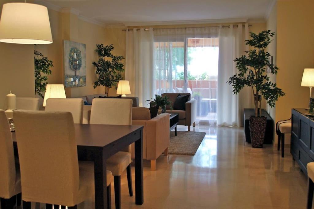 R22 Three Bed With Apartment