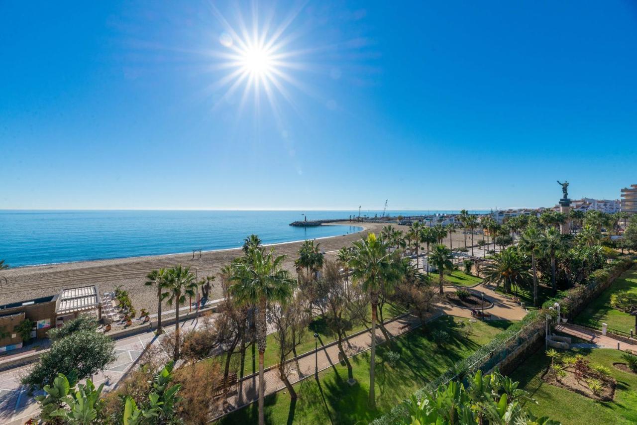 Vacation I Banus Waterfront Penthouse Marina, Sea View, Beachfront *