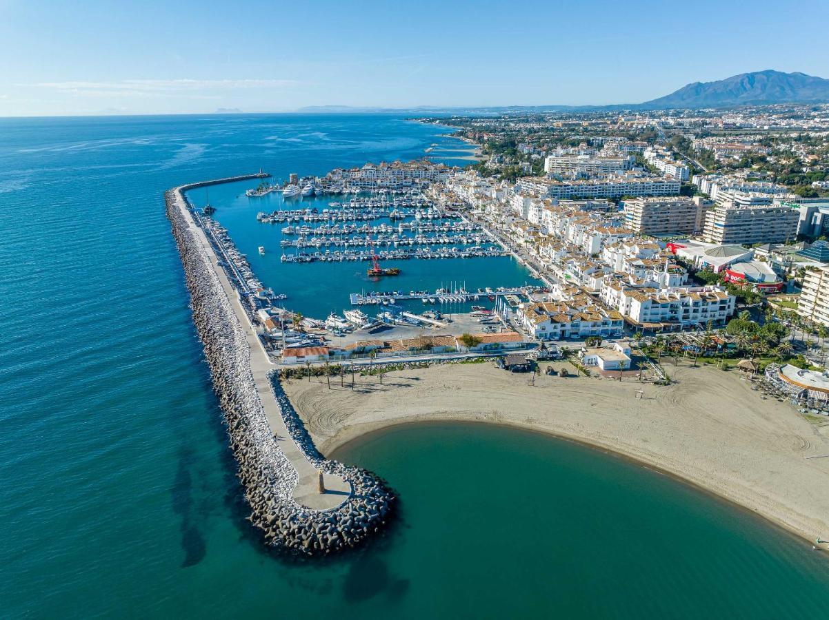 Vacation I Banus Waterfront Penthouse Marina, Sea View, Beachfront Marbella