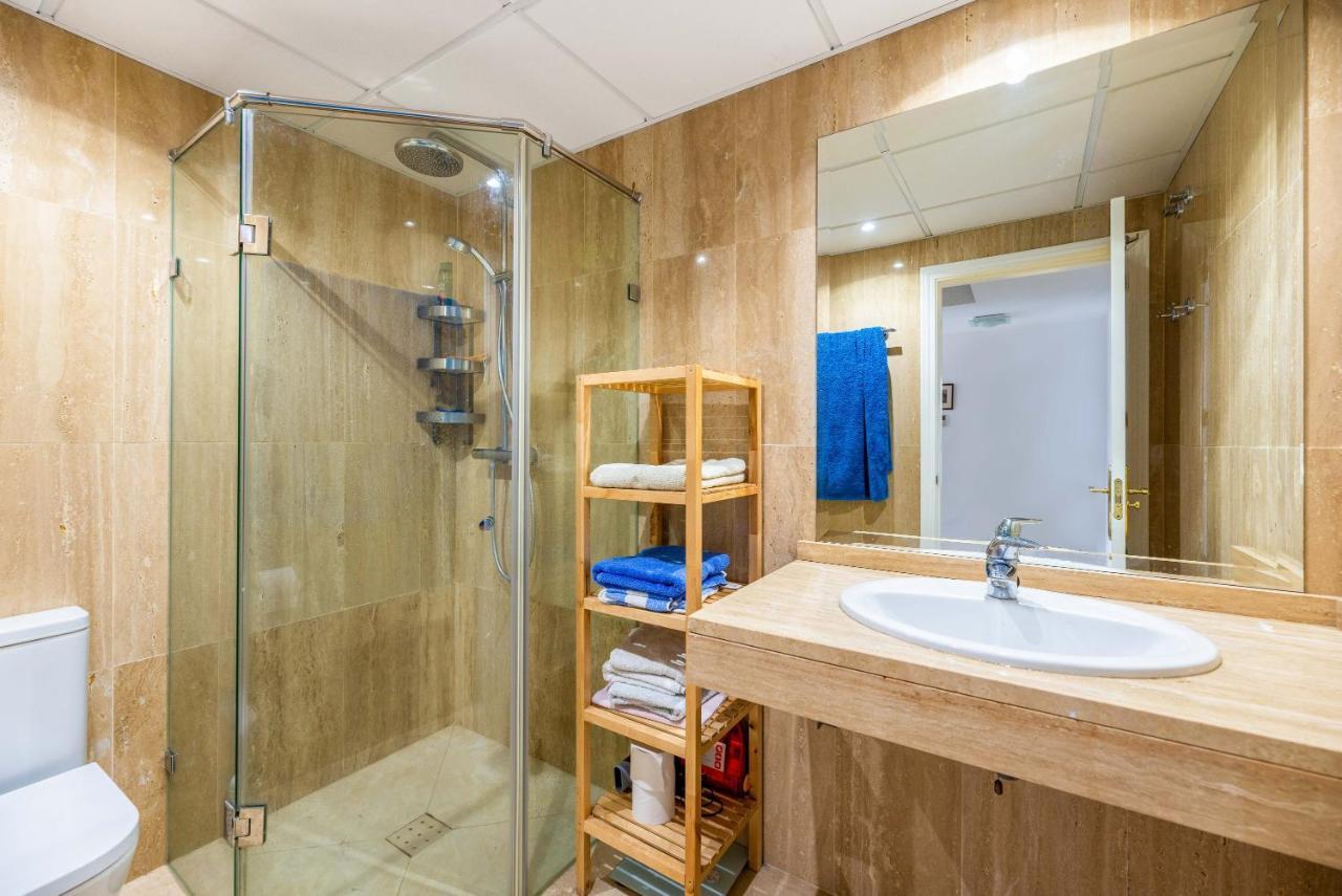 Penthouse In Elviria Ferienhaus