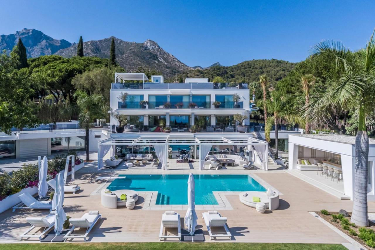 About Serenity * Marbella
