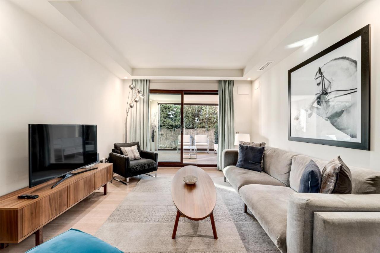 Modern & Peaceful 2br W/parking - Medina Banus * Marbella