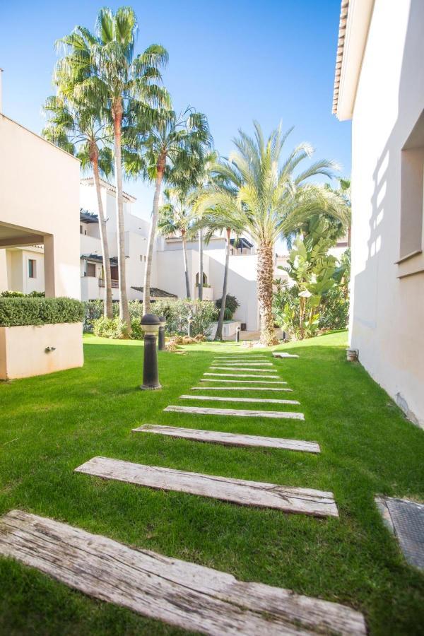 Modern & Peaceful 2br W/parking - Medina Banus Apartamento *