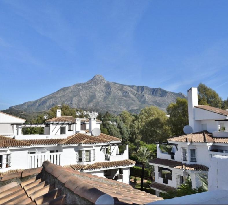 - Failte - Narajos De * Marbella