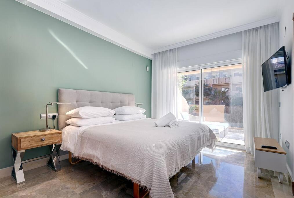 Stunning 2 Bedroom In Aloha Hill Club Apartamento