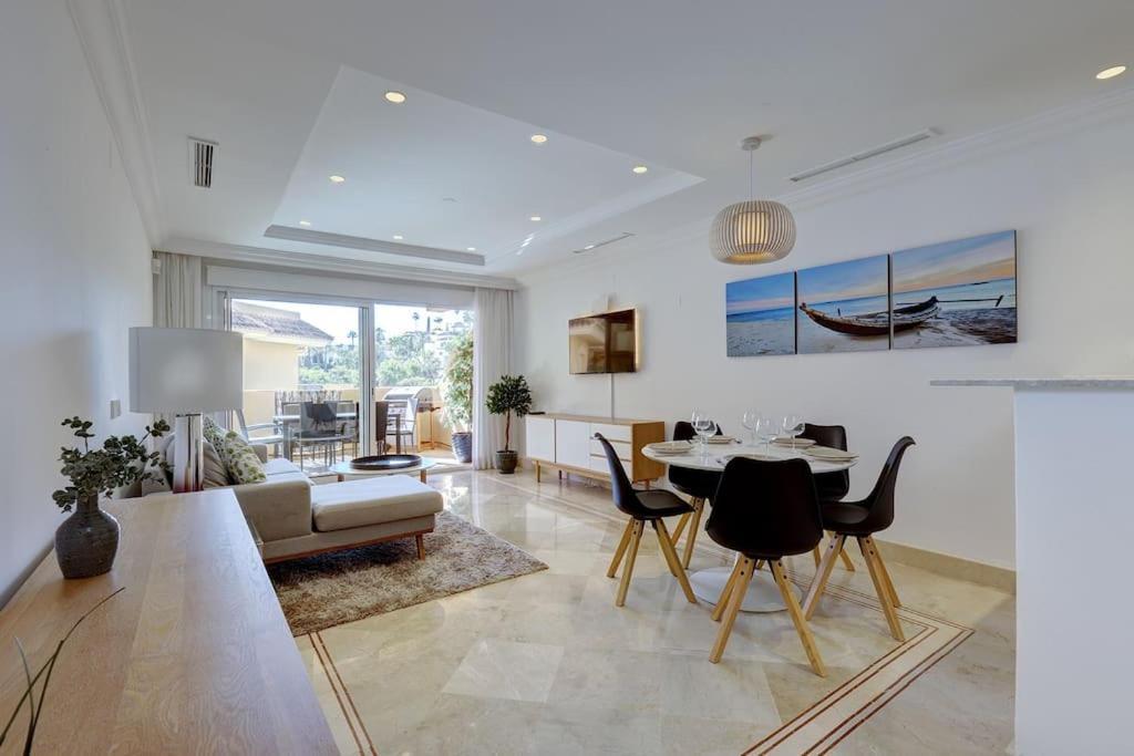 Stunning 2 Bedroom In Aloha Hill Club Marbella