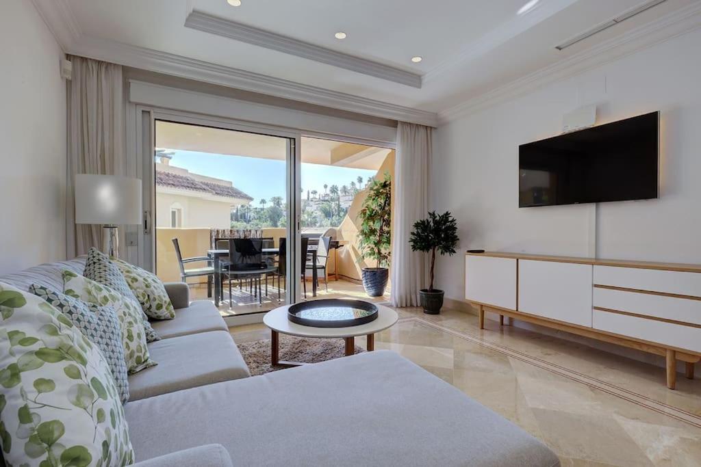 Stunning 2 Bedroom In Aloha Hill Club